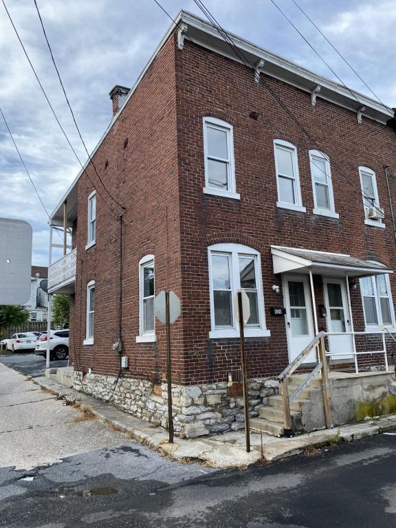 Foto principal - 626 Walton St