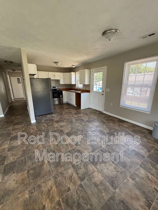 Foto del edificio - 1544 Fuller Ct