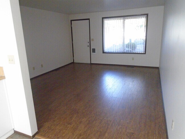 Foto del edificio - 1580-1586 W Ida St