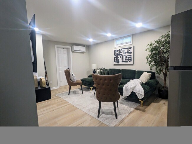 Foto del edificio - 909 E Lenoir St