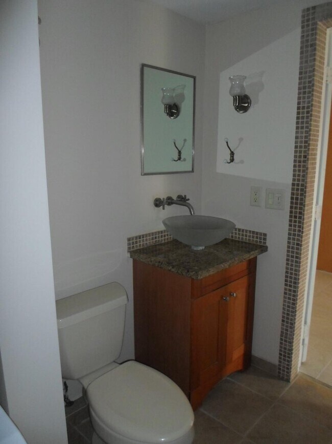 Foto del edificio - 1674 Forest Lakes Cir