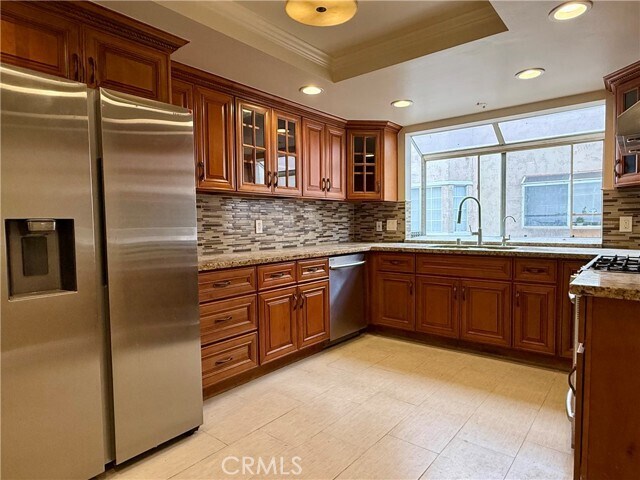 Building Photo - 841 Fairview Ave