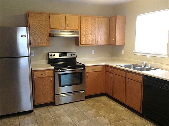 Foto del edificio - 8130 N Harvest Ln