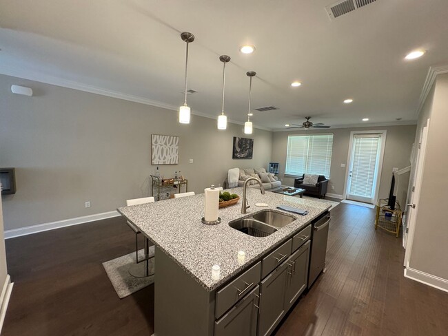 Building Photo - 3BR/3.5BA For Rent