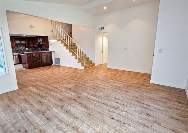 Foto del edificio - 2337 Cravath Ct