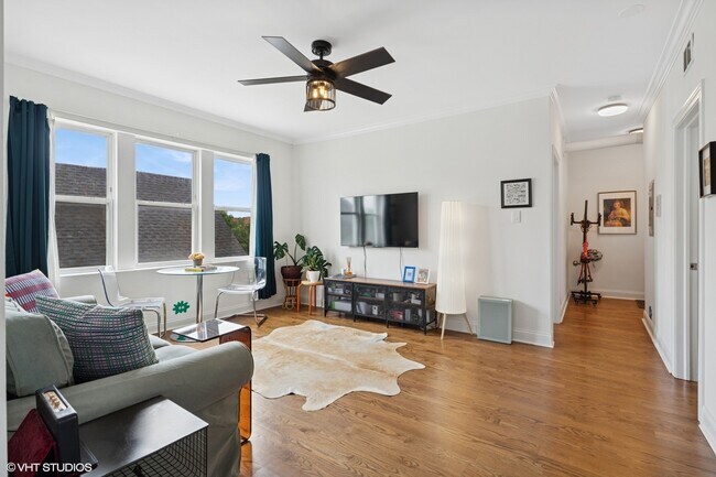 Foto del edificio - 3555 W Lyndale St
