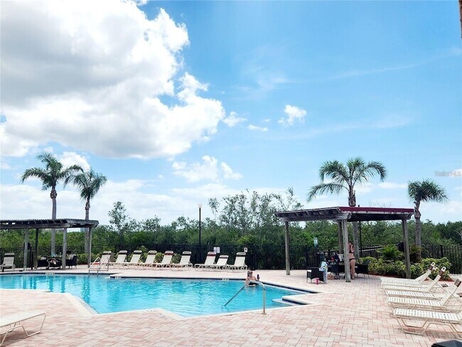 Foto del edificio - 4309 Bayside Village Dr