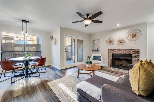 Foto del edificio - 2100 Rainbow Dr