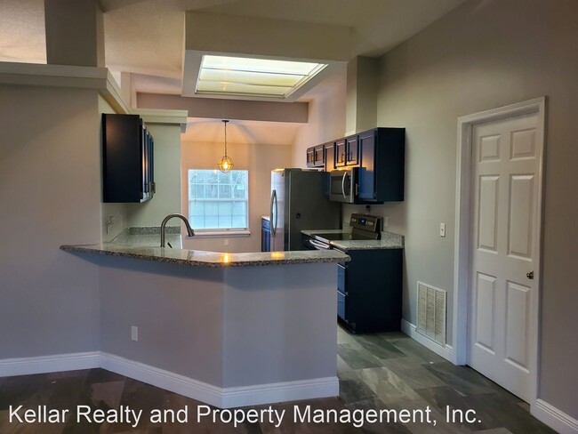 Foto del edificio - 3 br, 2 bath House - 6151 Bermuda Dr.