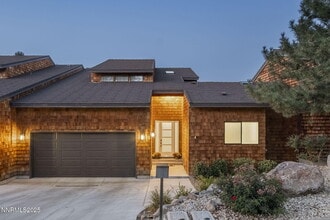 Building Photo - 2375 N Harbor Cir