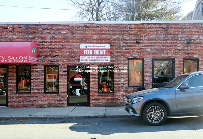 Building Photo - 42 Brooks St