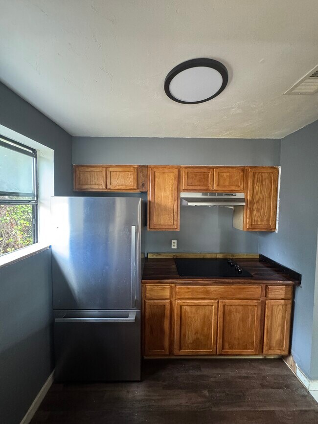 Building Photo - 1863 Nekoma Ct