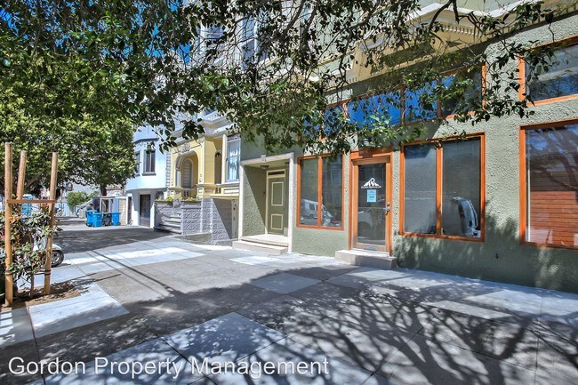 Building Photo - 508 Baker St