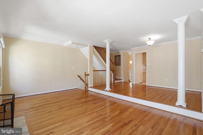 Foto del edificio - 2391 Hunters Square Ct