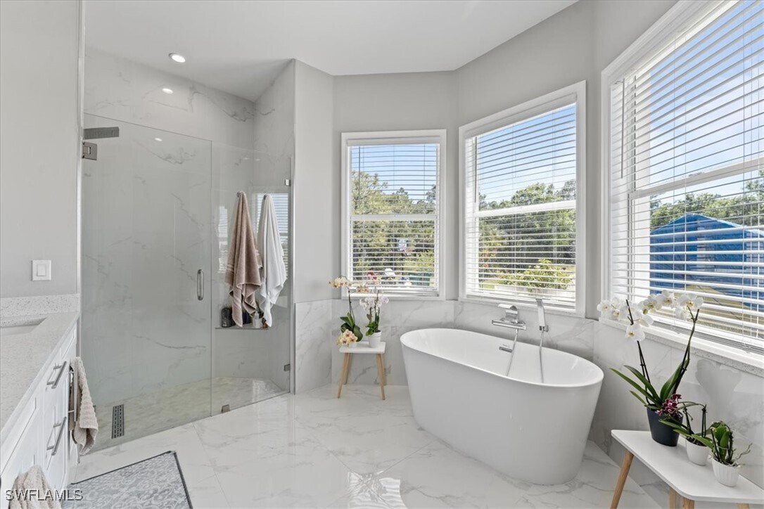 Primary Photo - 3219 64th Ave NE