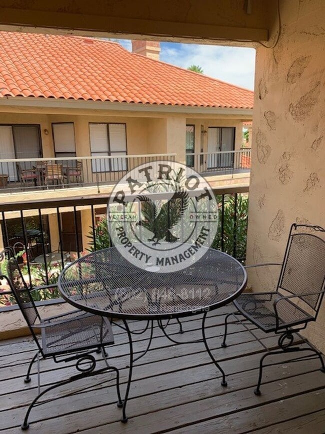 Foto del edificio - 9711 E Mountain View Rd