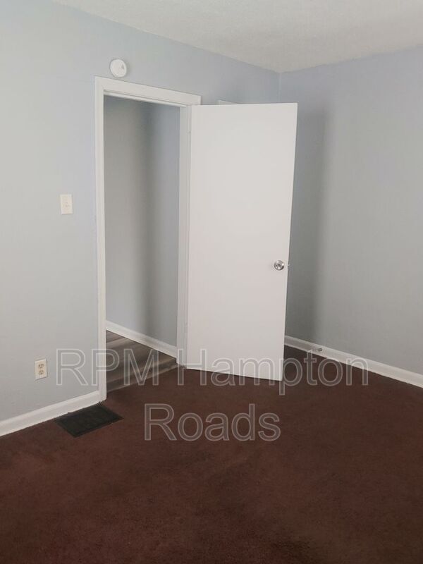 Foto del edificio - 3740 Hillside Ave