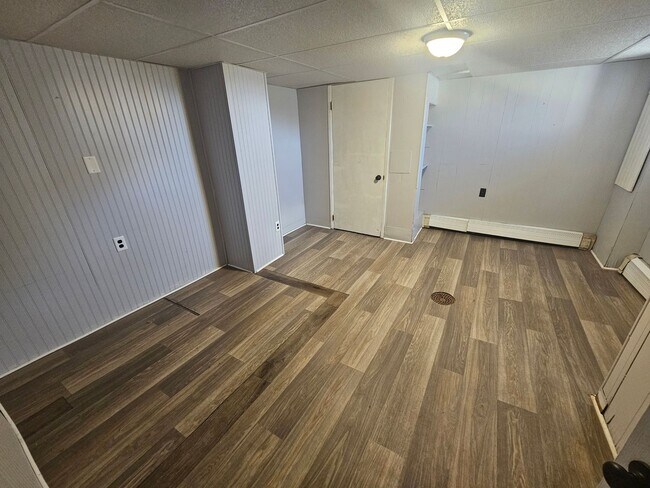 Foto del edificio - 143 N Albemarle St
