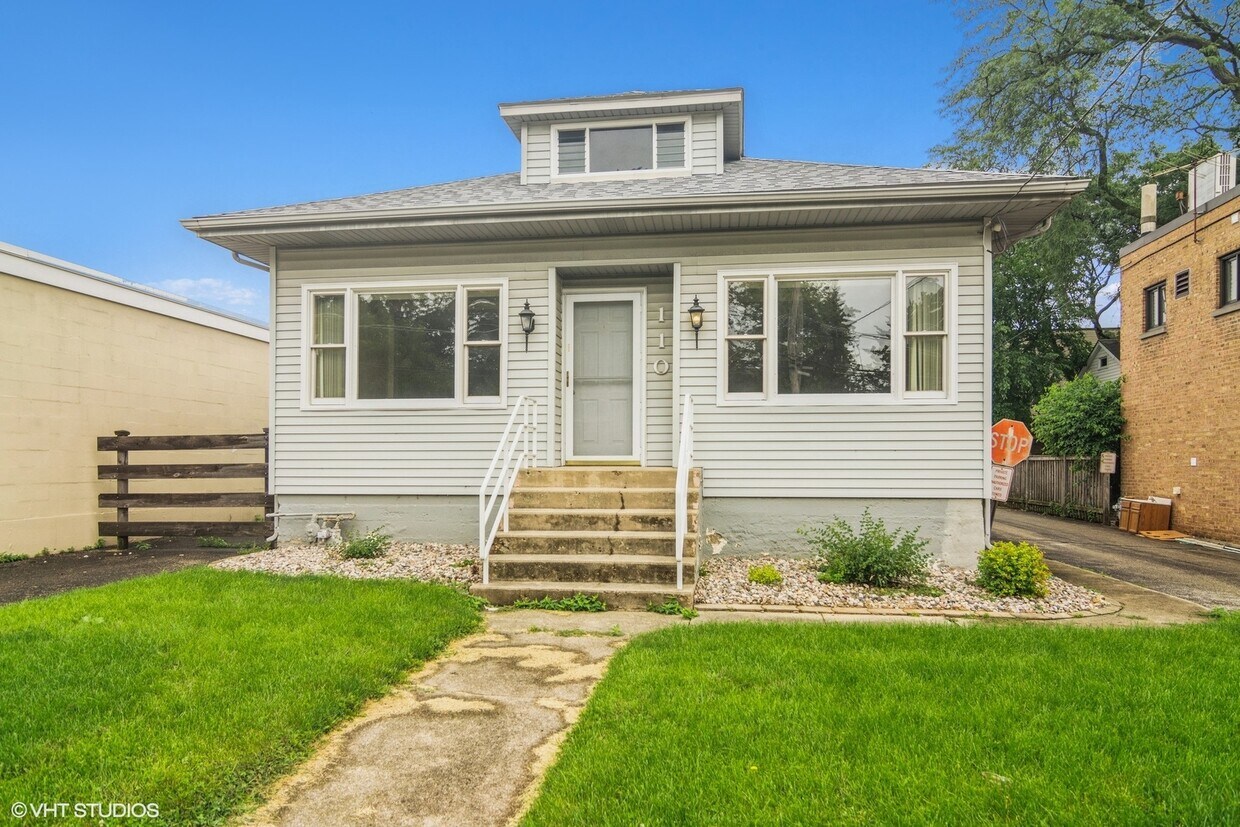 Primary Photo - 110 Cary St