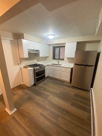 Foto del edificio - 9462 Lawrence Ct