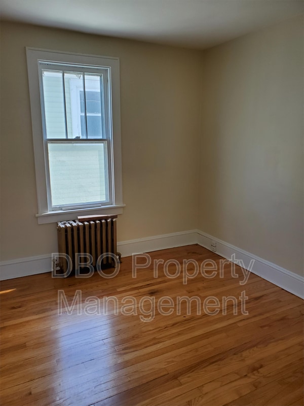 Building Photo - 106 Woodlawn Ave