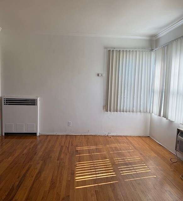 Foto del edificio - 811 N Adams St