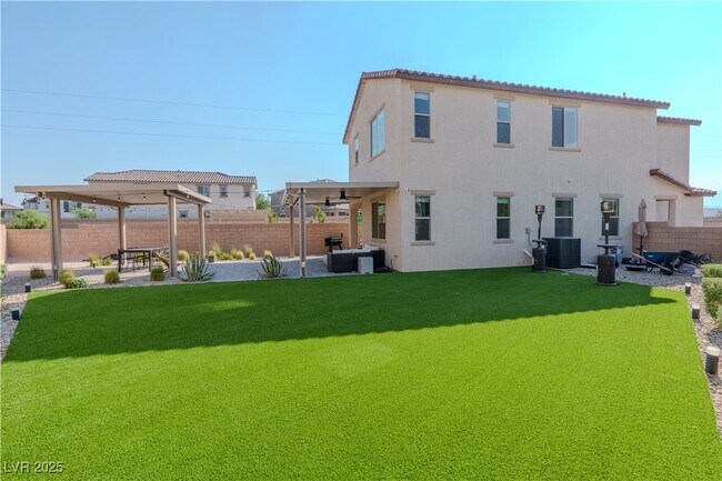 Foto del edificio - 10137 Ashford Ml Ct