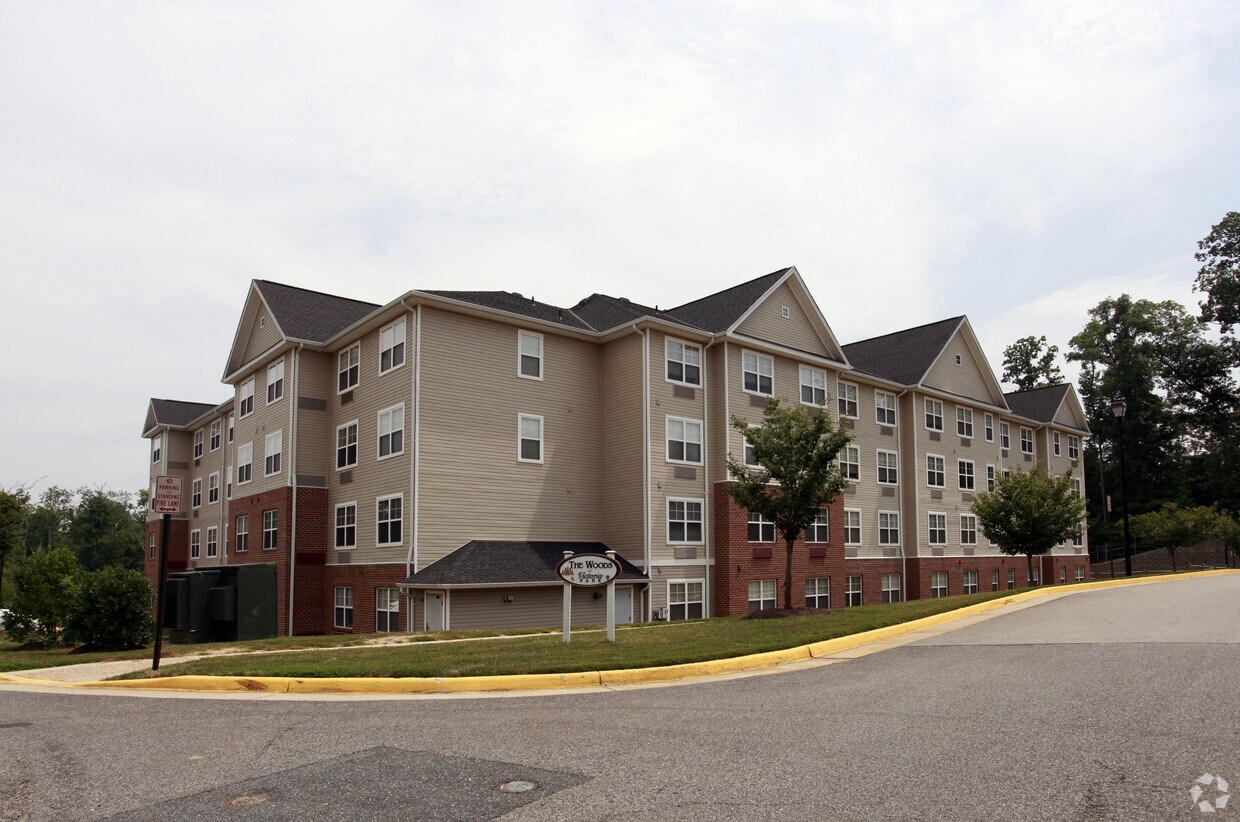 Foto del edificio - Victoria Park & The Woods at Victoria Park...
