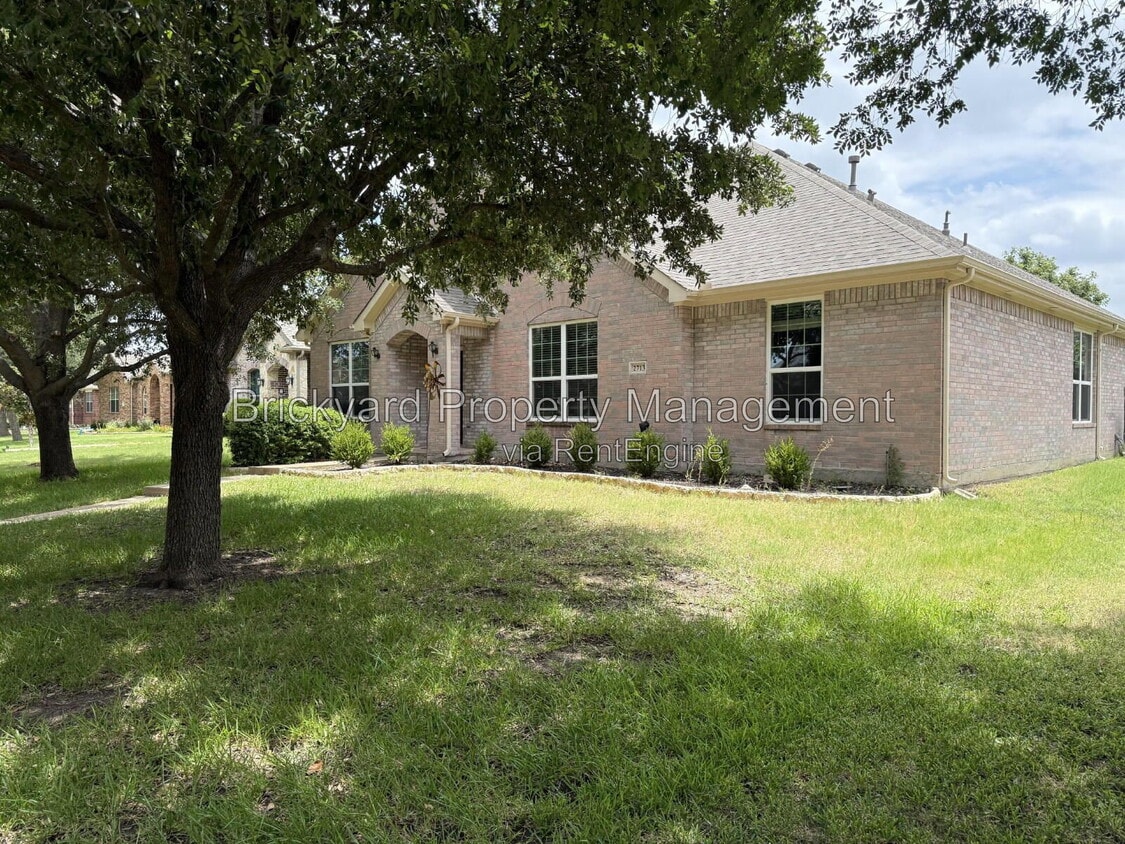 Building Photo - 2713 Sugar Maple Dr