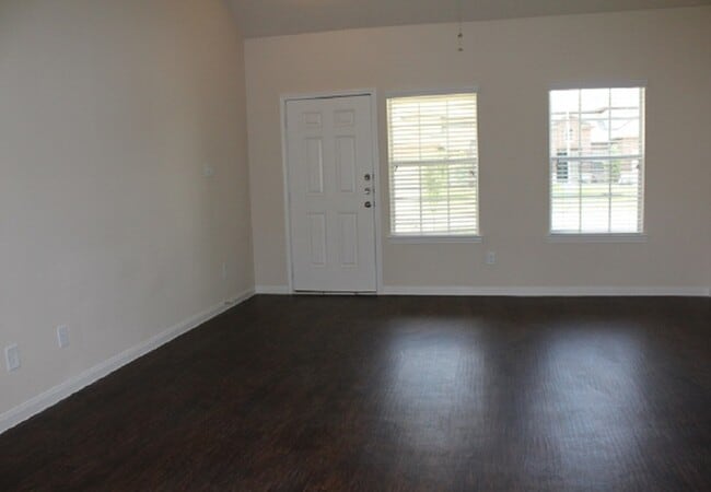 Building Photo - Bavaria - 12155 Pia Dr. Houston, TX 77044