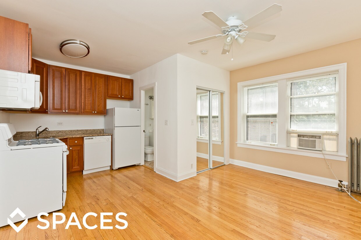 Foto principal - 2048 N Cleveland Ave