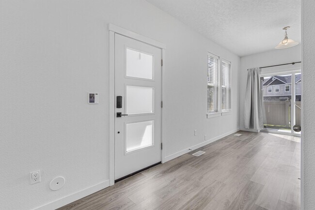 Foto del edificio - 5987 S Jessenia Ln