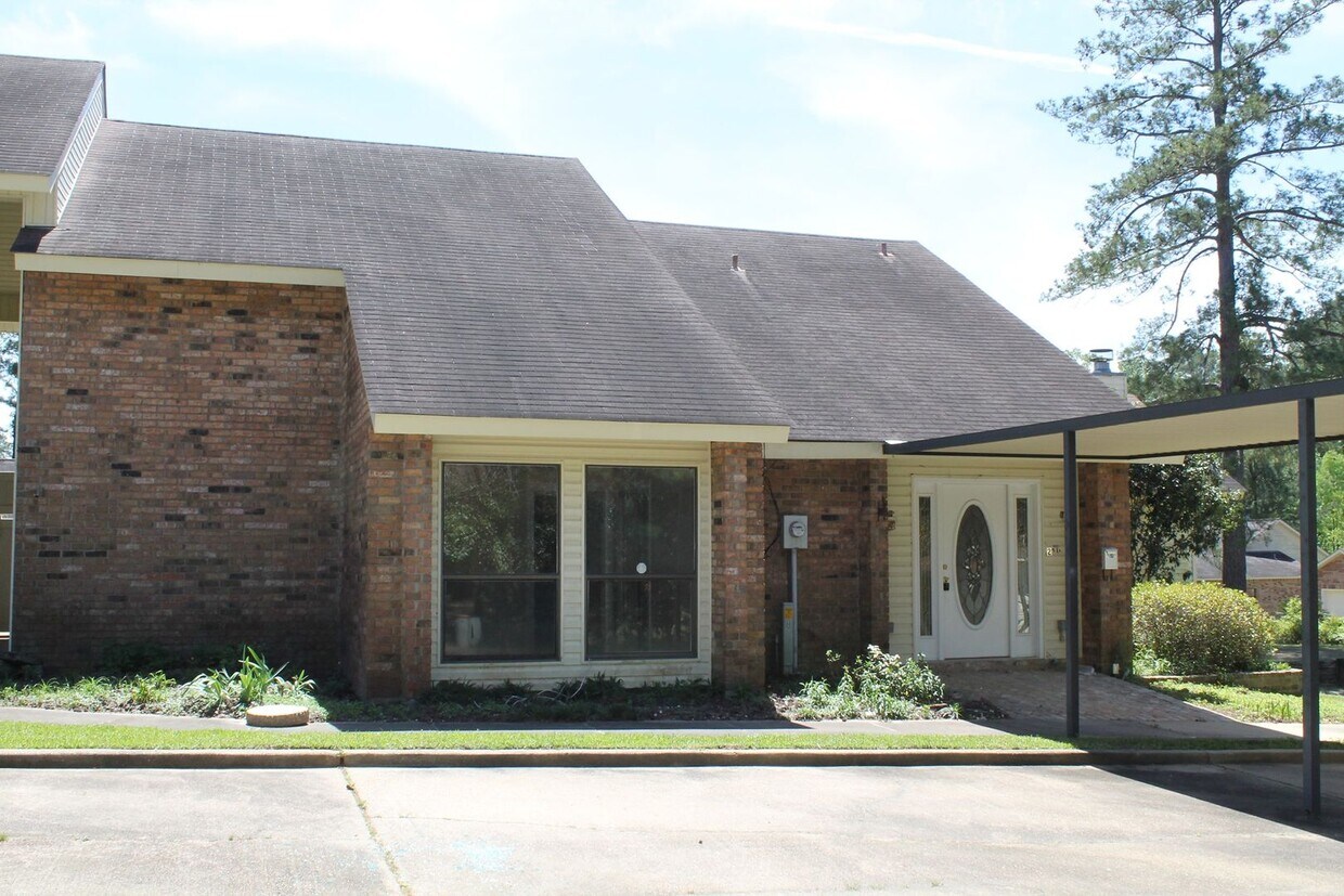 Primary Photo - 2217 Shreveport Hwy