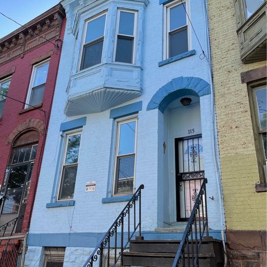 115 Lark St, Albany, NY 12210 Townhome Rentals in Albany NY