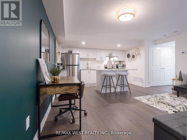 Building Photo - A - 31 LOOKOUT DRIVE