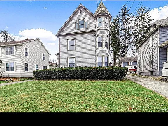 Building Photo - 79 Genesee St