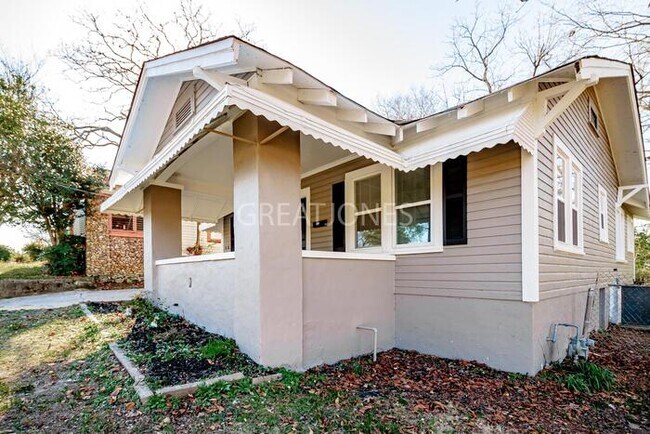 Building Photo - 5412 Ave J
