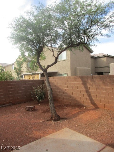 Building Photo - 6853 Homing Dove St