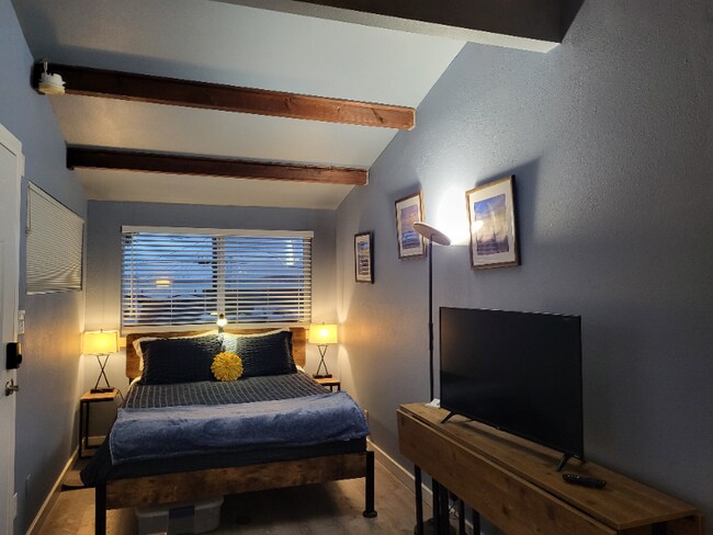 Foto del edificio - 7398 Birch Bay Dr