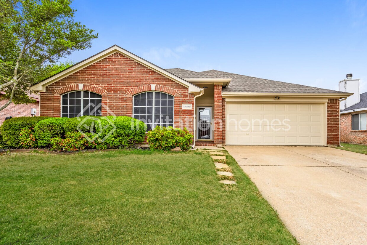 Primary Photo - 1010 Barkridge Dr
