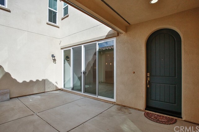 Building Photo - 1325 Vista Ave