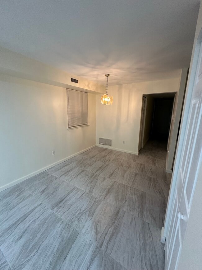 Foto del edificio - 2776 Willits Rd