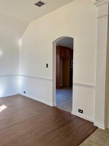 Foto del edificio - 317 Parakeet Dr