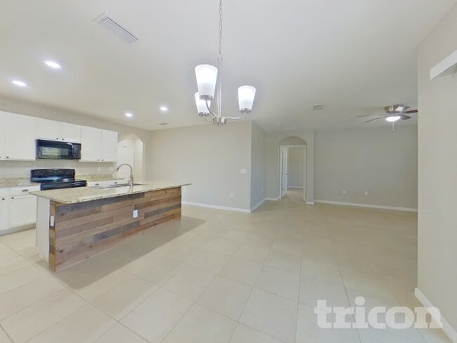 Building Photo - 10212 Cloudburst Ct