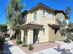 Building Photo - 965 Nevada State Dr