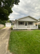 Building Photo - 505 S Apple Rd