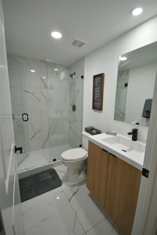 Foto del edificio - 13390 NW 2nd Ln