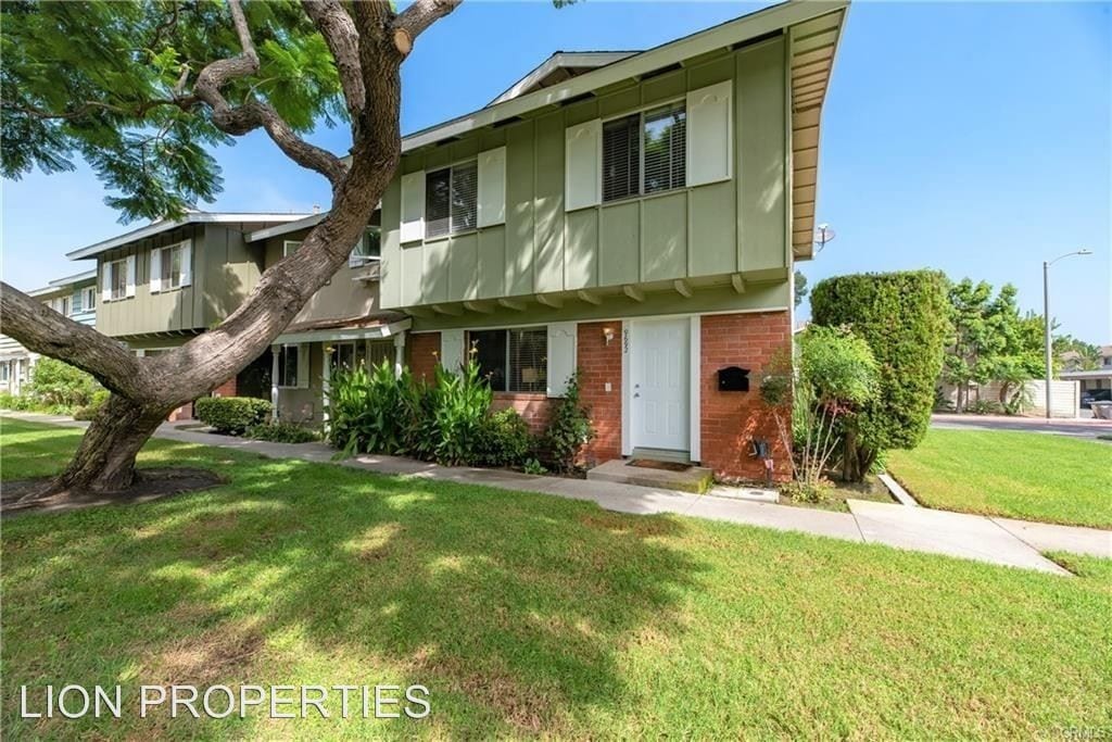 137 Apartments Available for Rent in Huntington Beach, CA