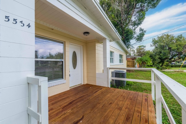 Building Photo - 5534 Norde Dr E