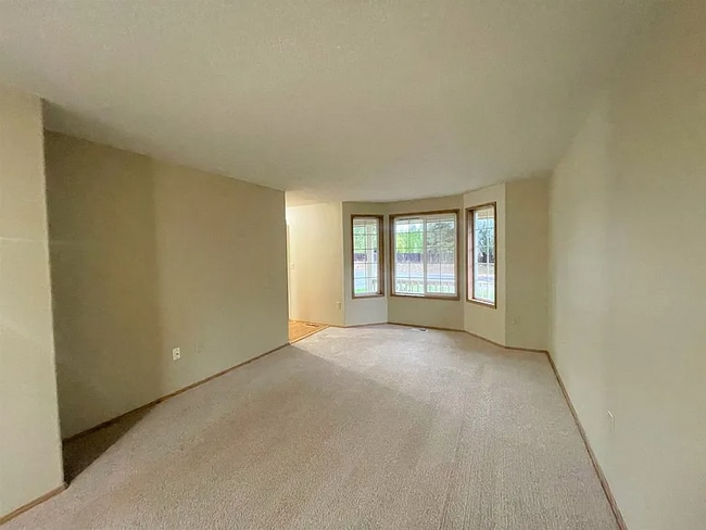 Building Photo - 14813 NE 87th St